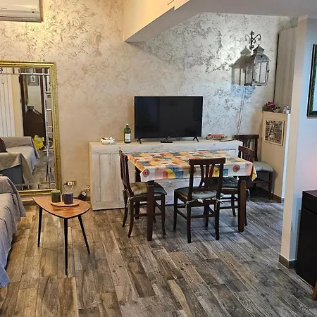Apartment House