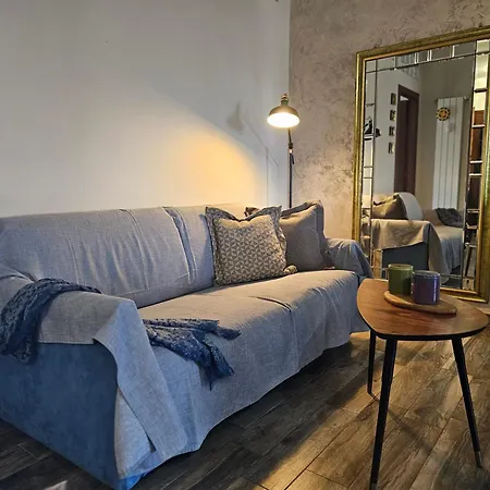 Apartment House *
